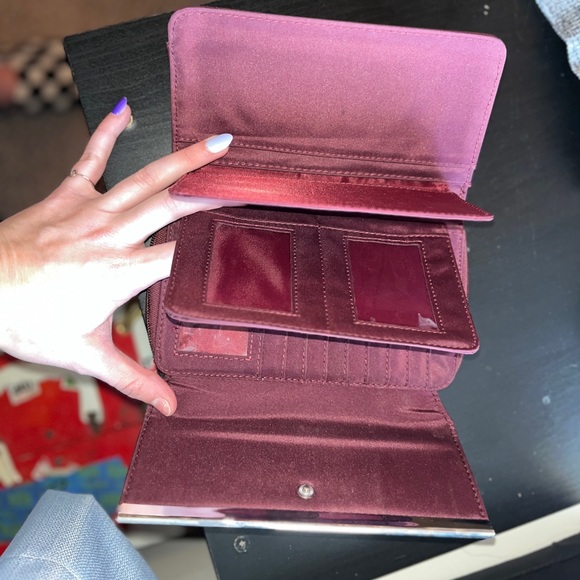 Large Checkbook Wallet Clutch - Picture 10 of 12